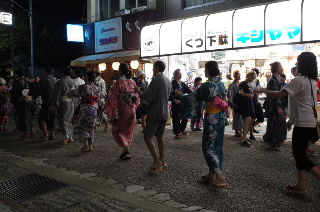 郡上踊りで撮影した盆踊りの写真