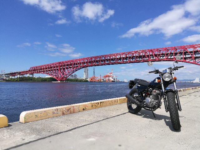 大阪でバイクの写真が撮影できるスポット「ナナガン」